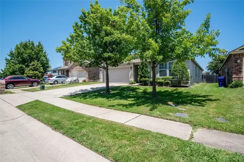 2120 Juniper Dr, Forney, TX 75126 photo 3