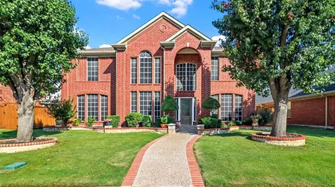 3937 Creekside Ln, Carrollton, TX 75010