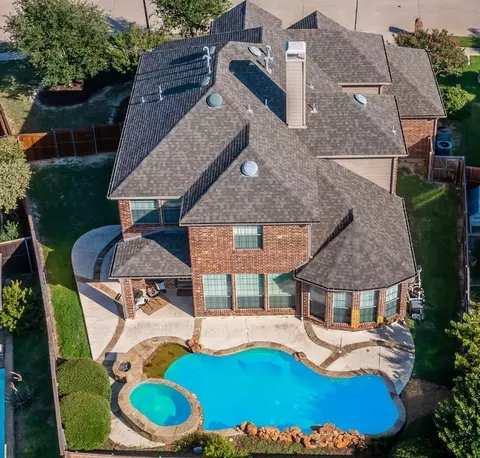 7700 Willowbend Dr, Mckinney, TX 75071