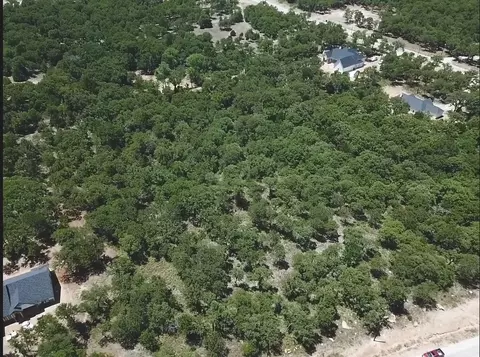 245 Creek Crossing St, Alvord, TX 76225