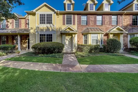 2618 Durango Ridge Dr, Bedford, TX 76021