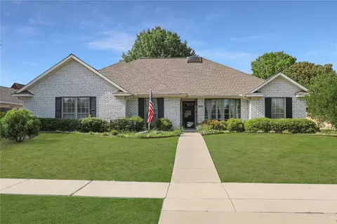 921 Clinton Dr, Plano, TX 75075
