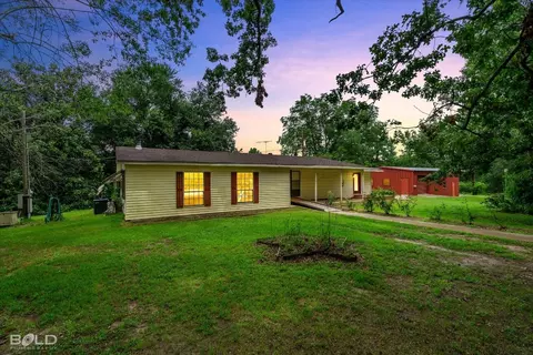 514 Carroll Creek Rd, Coushatta, LA 71019
