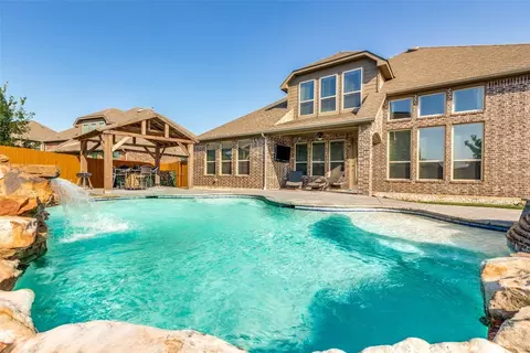 4311 Trailridge Dr, Sachse, TX 75048