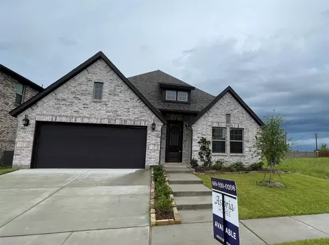 5012 Deberry Ln, Royse City, TX 75189