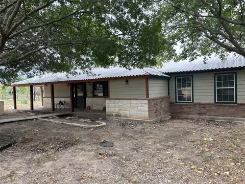 9517 Clark St, Joshua, TX 76058