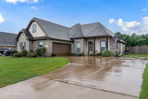 146 Panther Dr, Stonewall, LA 71078