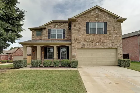 1709 Duck Cove Dr, Aubrey, TX 76227