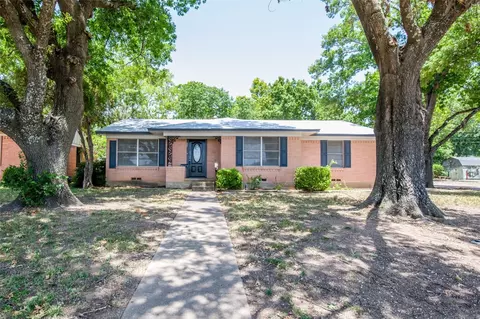 1707 Ferris Ave, Waxahachie, TX 75165