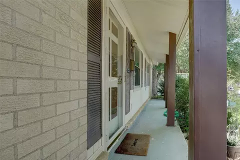 904 N Ector Dr, Euless, TX 76039 photo 2