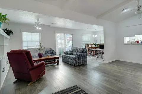904 N Ector Dr, Euless, TX 76039 photo 6