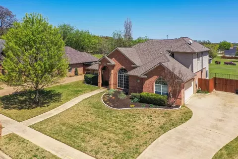 7660 Bridlewood Ct, North Richland Hills, TX 76182