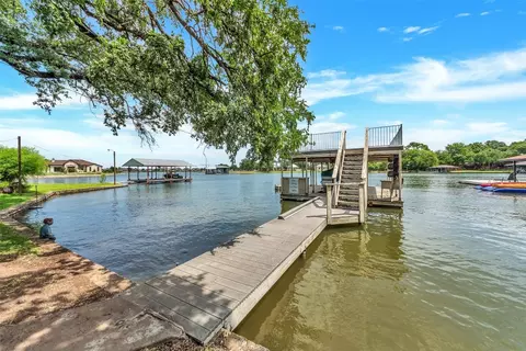3815 Roaring Springs Ct, Granbury, TX 76048