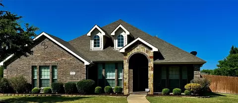 1511 Whitaker Way, Glenn Heights, TX 75154