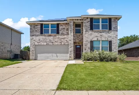 2028 Hopi Trl, Grand Prairie, TX 75052