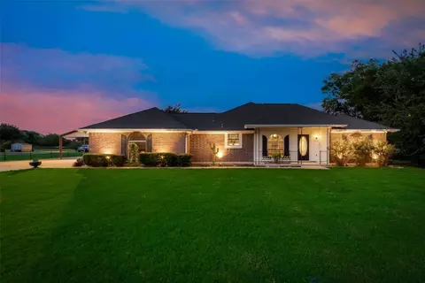 14113 Pecan Ln, Forney, TX 75126