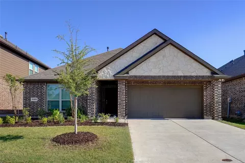 2463 San Marcos Dr, Forney, TX 75126
