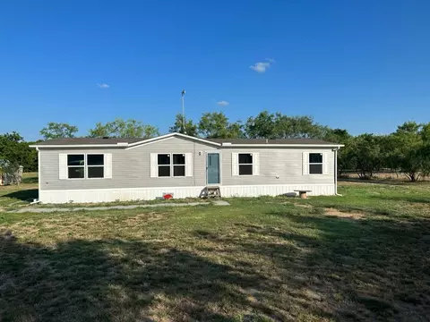 1587 James Dr, Kaufman, TX 75142