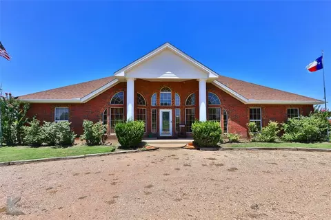 672 Mesquite Ln, Abilene, TX 79601