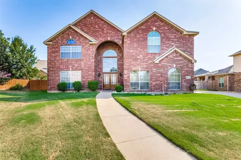 8720 Windblow Ct, Fort Worth, TX 76123
