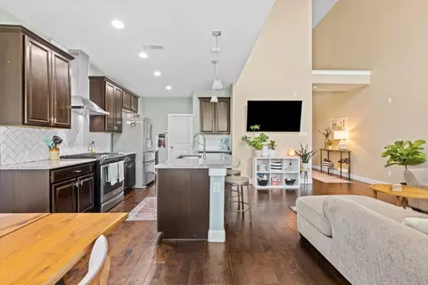 1009 Brook Forest Ln, Euless, TX 76039 photo 7