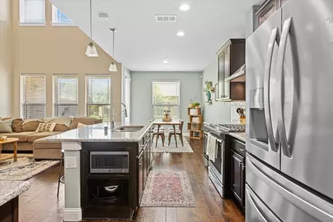 1009 Brook Forest Ln, Euless, TX 76039 photo 14