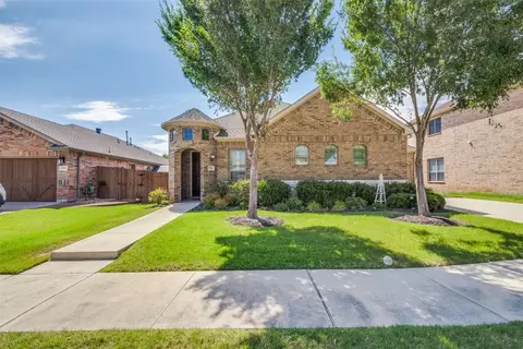 5705 Eagle Mountain Dr, Argyle, TX 76226