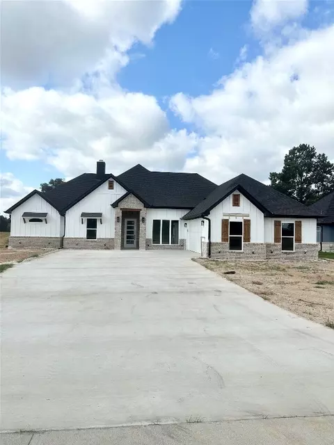 22547 Masters Way, Lindale, TX 75771