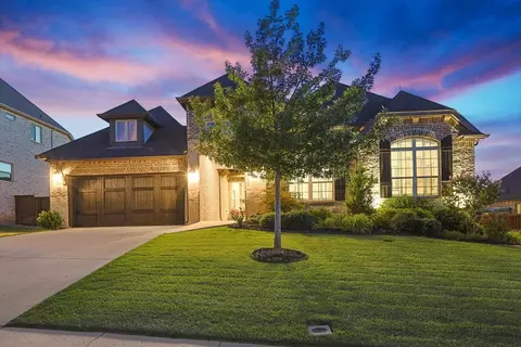 995 Fairway Ranch Pkwy, Roanoke, TX 76262