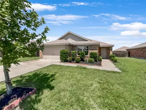 2811 Balleywood Dr, Seagoville, TX 75159
