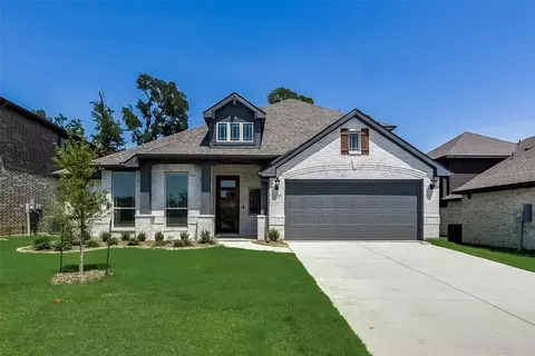 518 Franklin Ln, Lavon, TX 75166