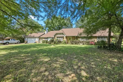 5057 Golden Cir, Denton, TX 76208