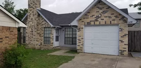6739 Dandelion Dr, Fort Worth, TX 76137