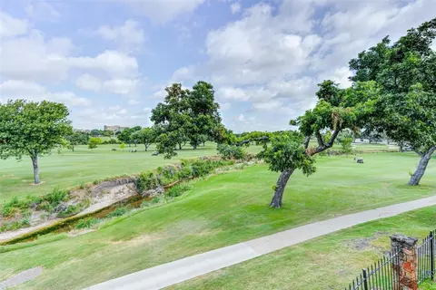 5981 Arapaho Rd #1208, Dallas, TX 75248