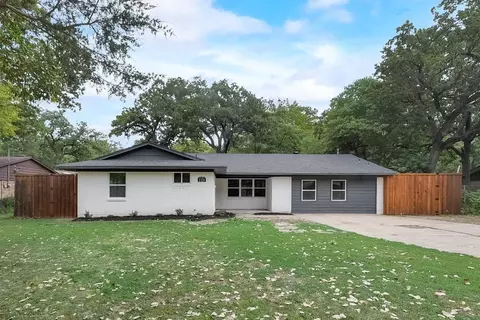 2329 Cypress Dr, Grand Prairie, TX 75050