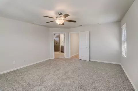 Bedroom - 2629 Acadia Dr, Corinth, TX 76210 photo 6 of 7