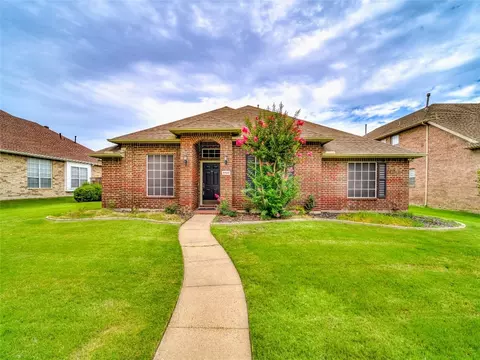 8504 Chalton Dr, Plano, TX 75024