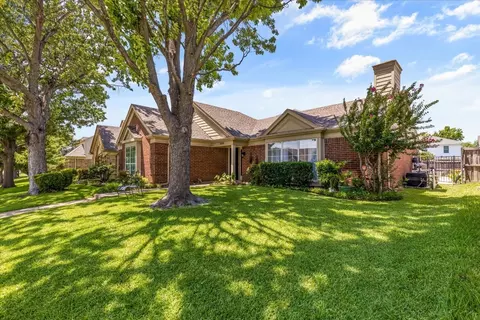 2125 Lavaca Trl, Carrollton, TX 75010