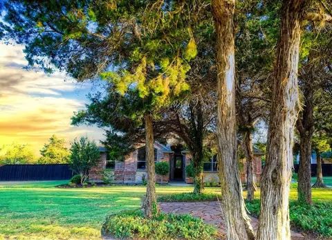 3640 Mindy Ln, Midlothian, TX 76065