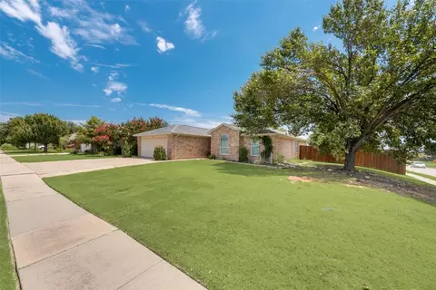 1023 Dodd Dr, Wylie, TX 75098
