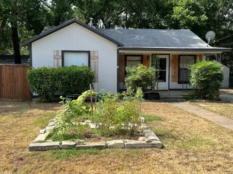 3820 Springdale Rd, Fort Worth, TX 76111