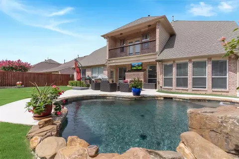 600 Maple Leaf Ln, Mckinney, TX 75071