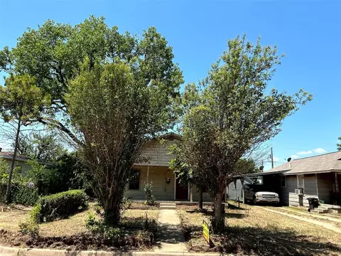2911 22nd St, Fort Worth, TX 76106