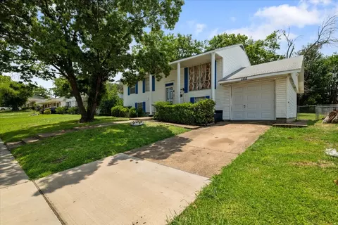 1102 Wycliff Dr, Garland, TX 75040
