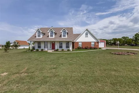 3055 Evergreen Dr, Kaufman, TX 75142
