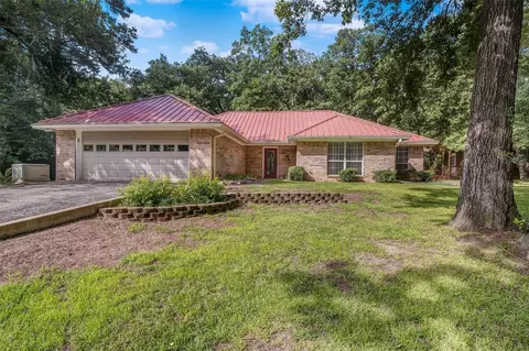 692 Evening Shadows Trl, Holly Lake Ranch, TX 75765