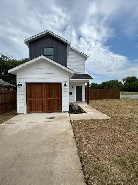 2600 Ann Arbor Ave, Dallas, TX 75216