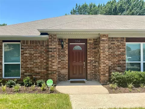 3114 Hillcrest Dr, Rowlett, TX 75088