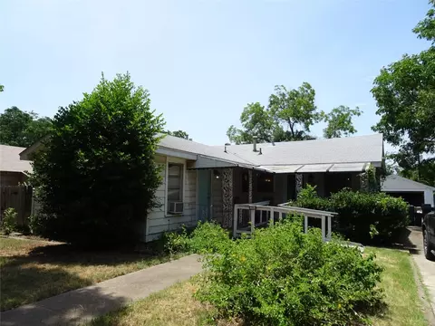 2804 Halbert St, Fort Worth, TX 76112
