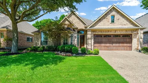 351 Pine Valley Dr, Fairview, TX 75069